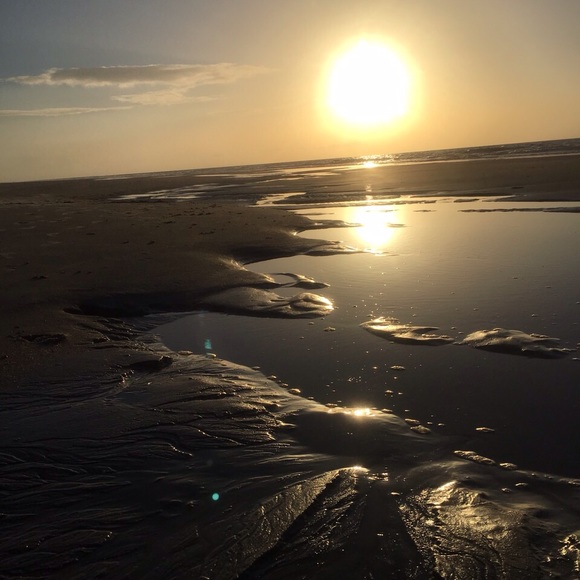 Meet your Posher, Stephanie - Picture 2 of 4